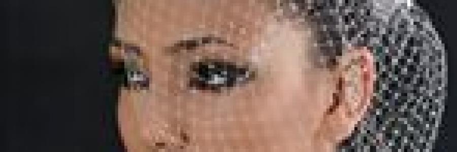 נטלי לצ'ינסקי מאפרת